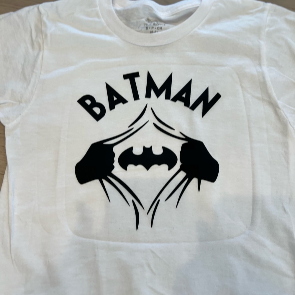 Batman tee - Picture 2 of 2
